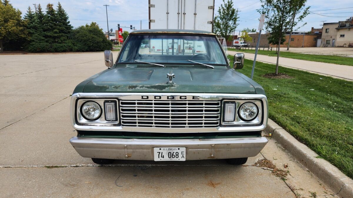 1978 dodge d100 pickup truck, custom trim