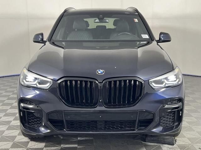 2022 bmw x5 m50i