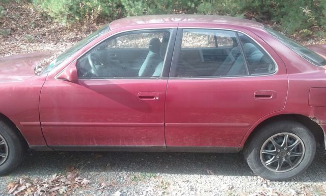 toyota camry (for parts or repair)