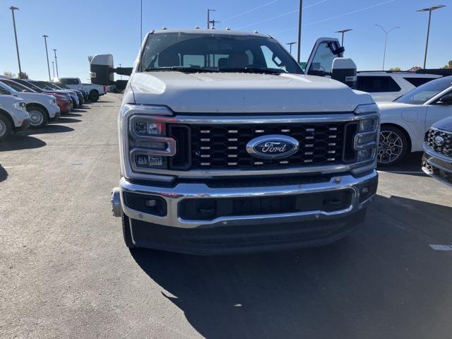 2023 ford f-350 lariat
