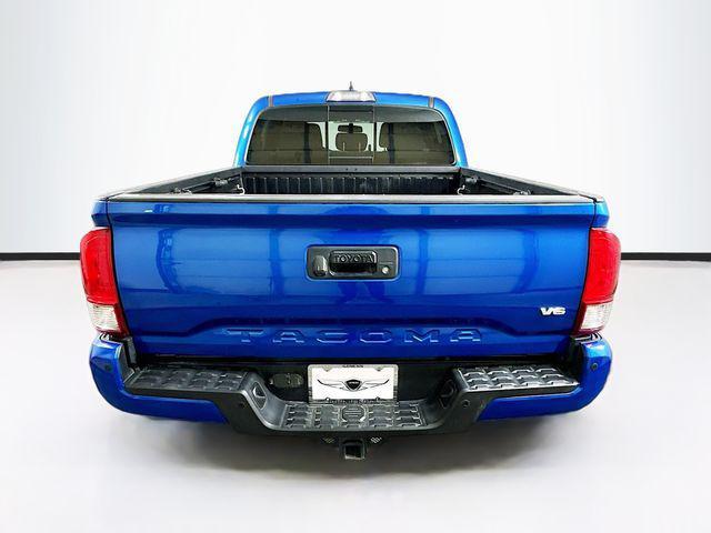 2017 toyota tacoma trd sport