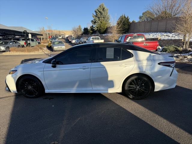 2022 toyota camry xse