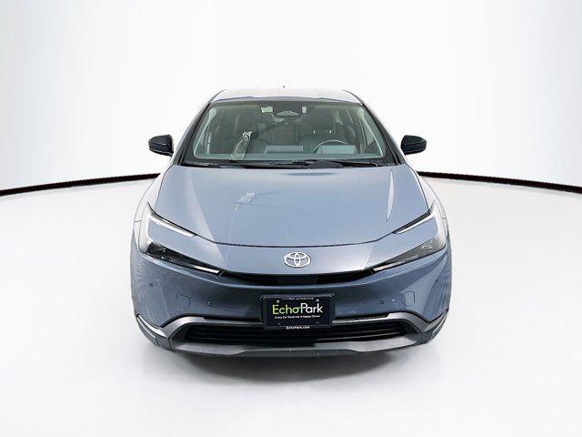 2023 toyota prius le
