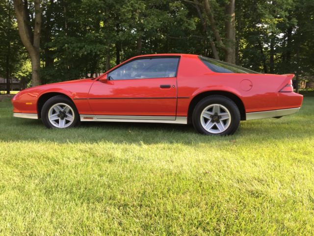 1982 chevy camaro z28. survivor car, 76k miles. fun, affordable classic car!