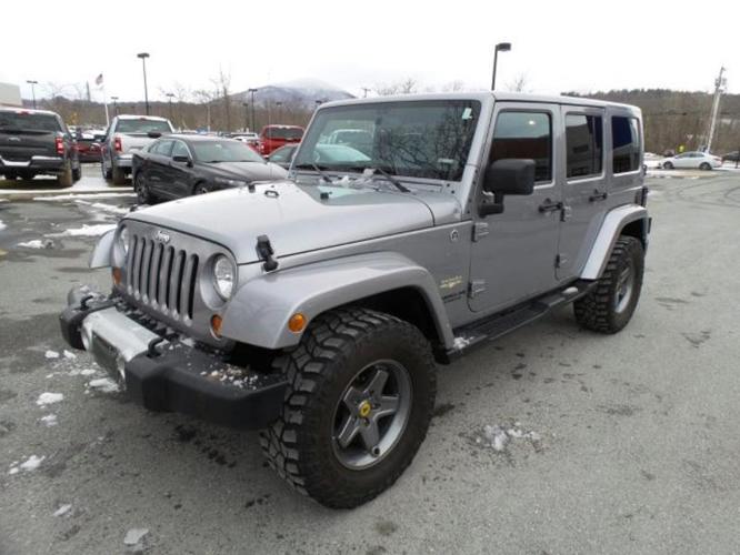 2013 jeep wrangler unlimited sahara 4x4 sahara 4dr suv for sale in bennington, vermont