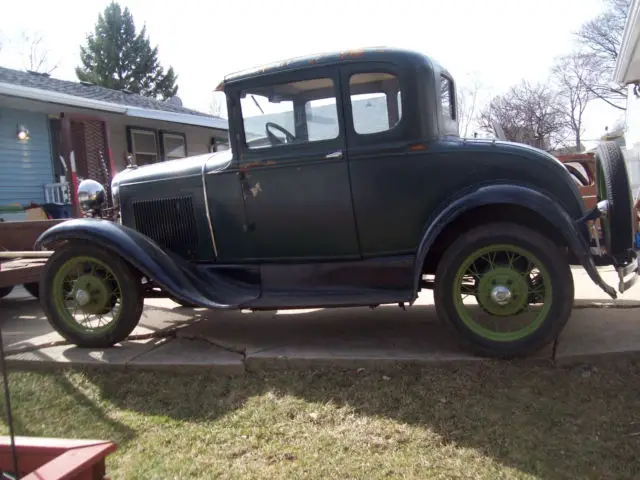 1930 model a ford 5 window coupe 60s amature restoration now deteriorated