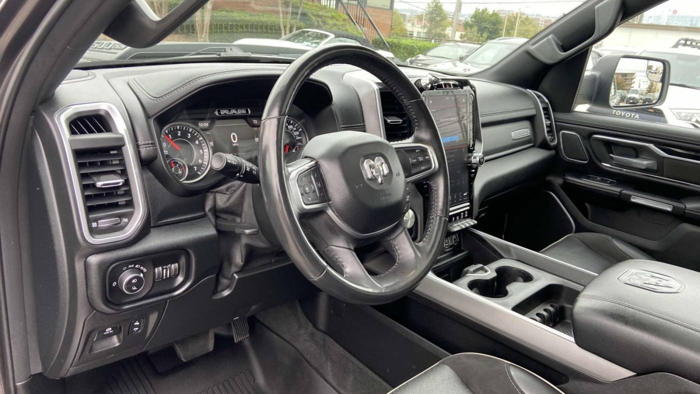 2021 ram 1500 laramie