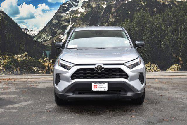 2024 toyota rav4 le