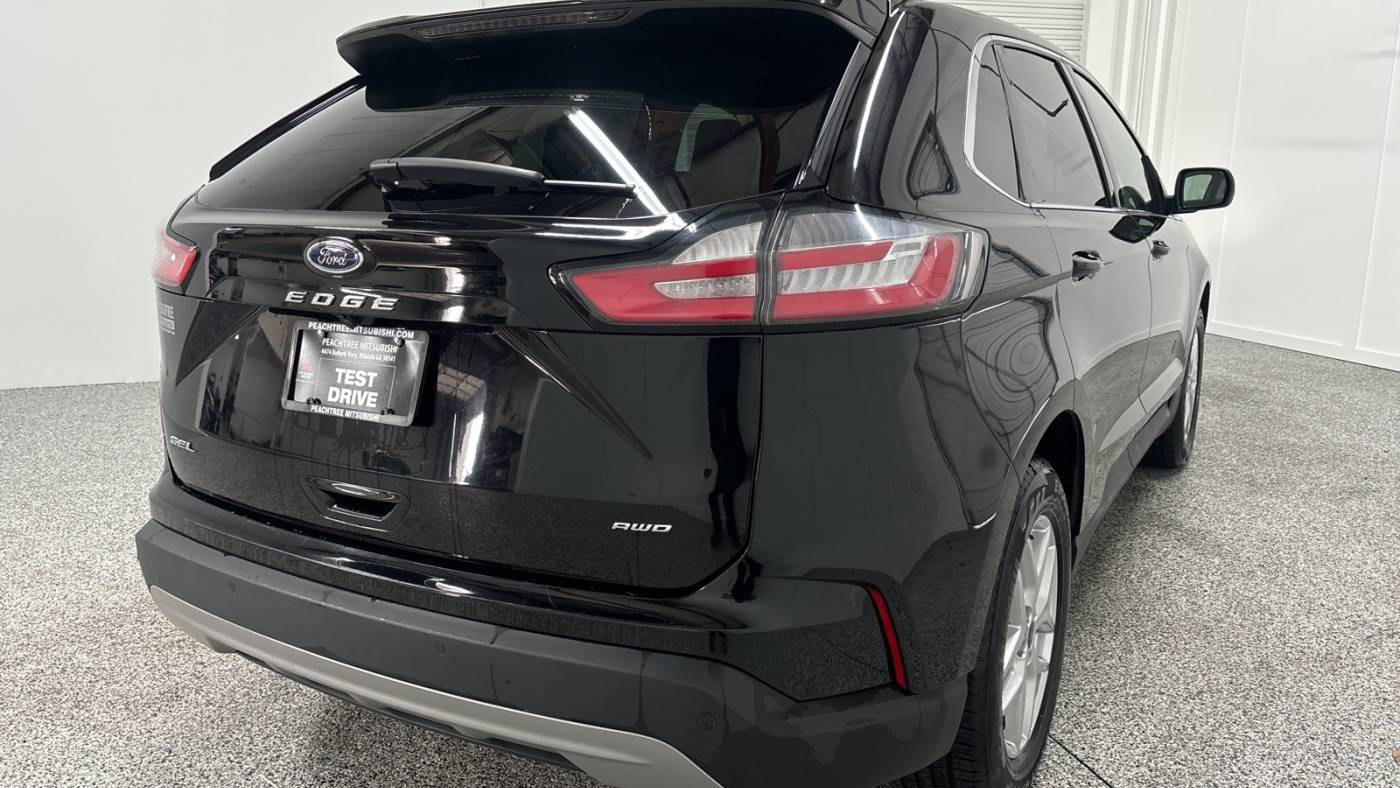 2022 ford edge sel