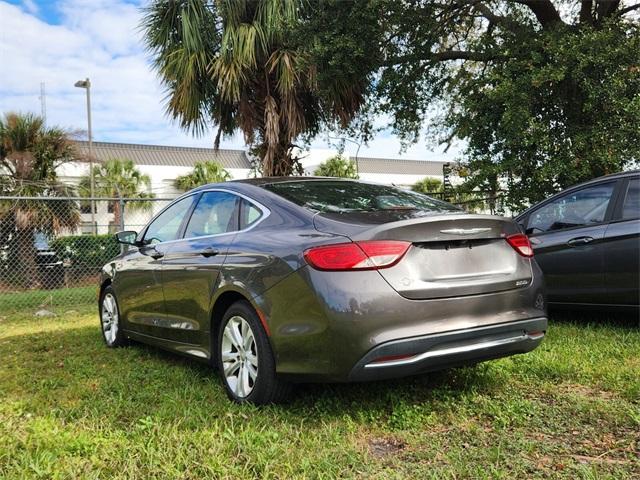 2016 chrysler 200 limited