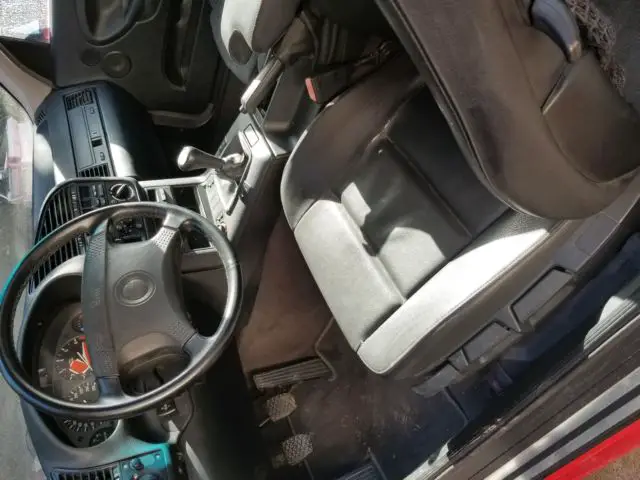 1993 bmw 325is - canadian spec