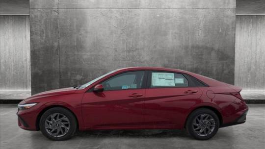 2024 Hyundai Elantra