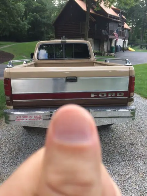 1986 ford f-250 4x4 lariat 6.9l diesel