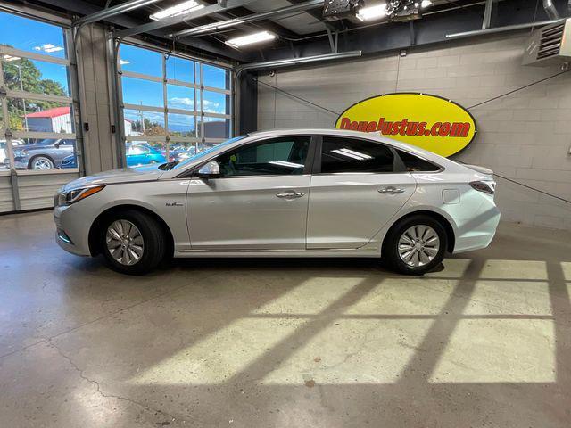 2016 hyundai sonata hybrid se