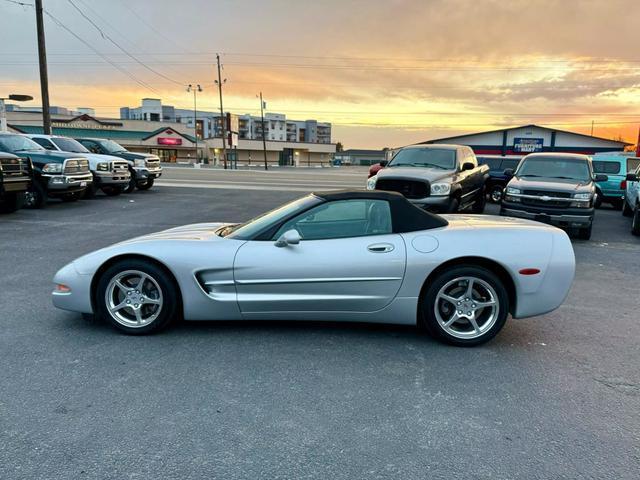 2001 chevrolet corvette base