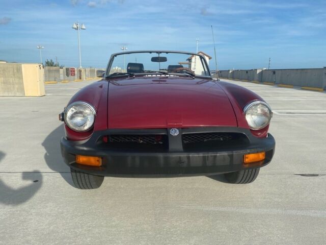 1975 mg b 2 door convertible 53000 miles red 1.8 l i4 4 speed