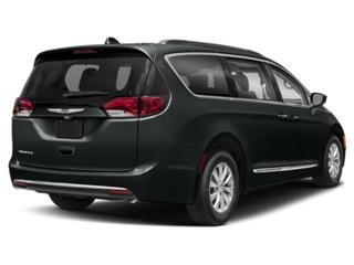 2019 Chrysler Pacifica touring l plus
