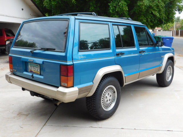 jeep cherokee “country†- 1993 - navajo turquoise