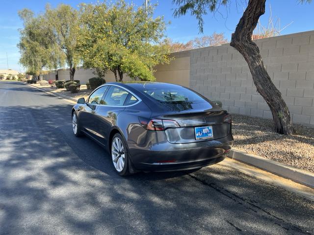 2019 tesla model 3 mid range