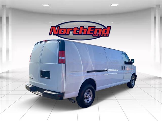 2022 chevrolet express 2500 rwd 2500 extended wheelbase wt