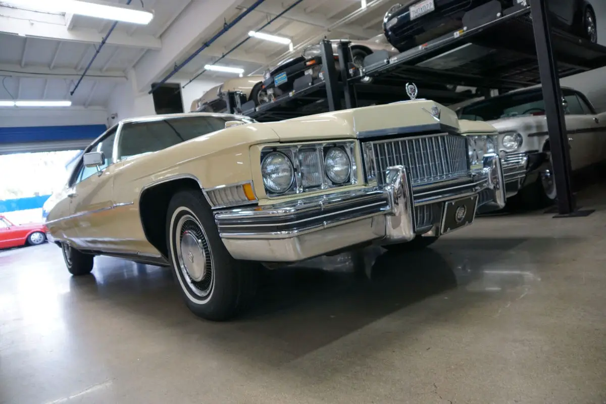 77990 miles 472/220hp v8 automatic2 dr hardtop