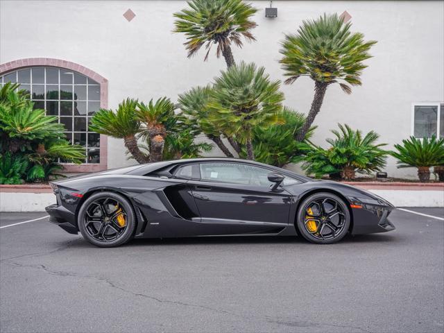 2013 lamborghini aventador lp700-4