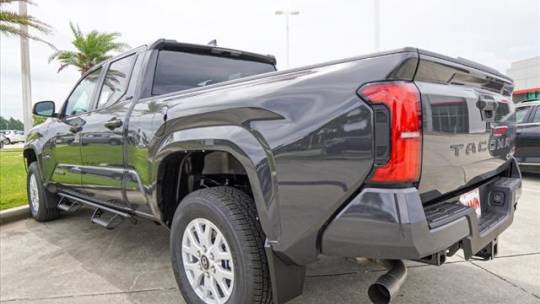 new 2024 toyota tacoma sr5 double cab 6' bed 2wd automatic