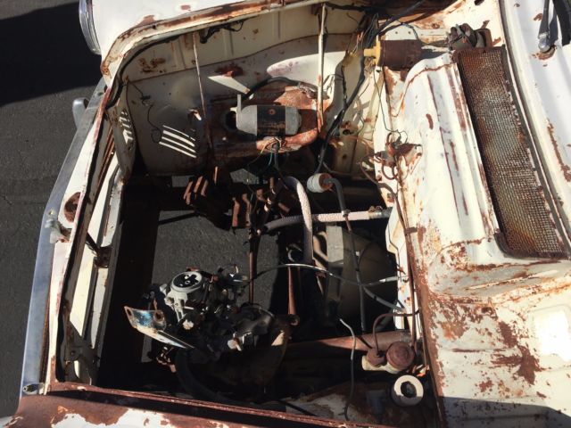 1962 datsun 320 small pick up patina clean title