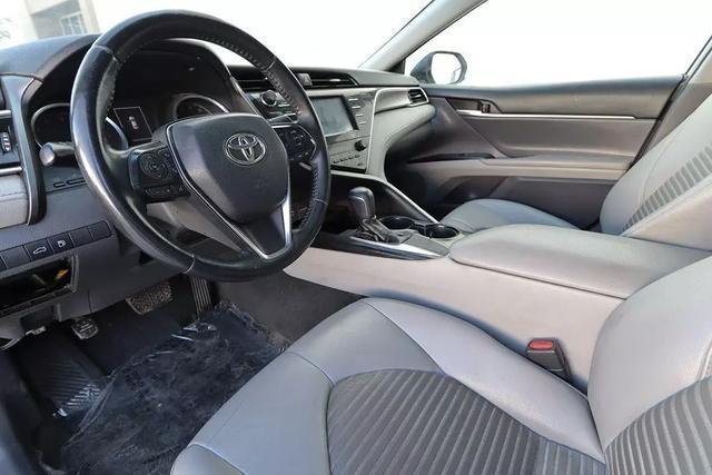 2018 toyota camry se