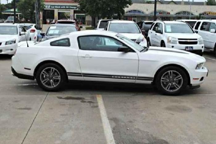 2012 ford mustang v6 premium in dallas, tx