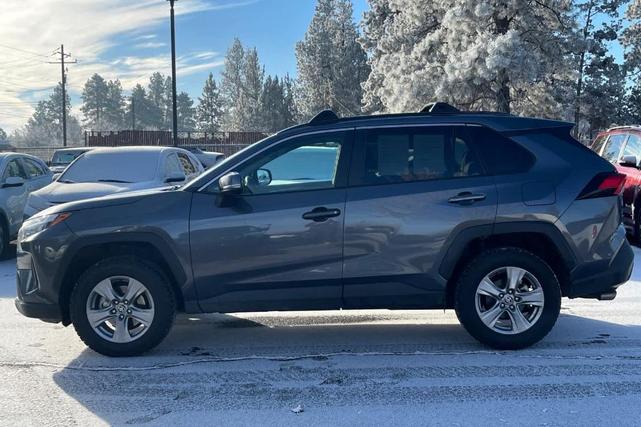 2022 toyota rav4 xle