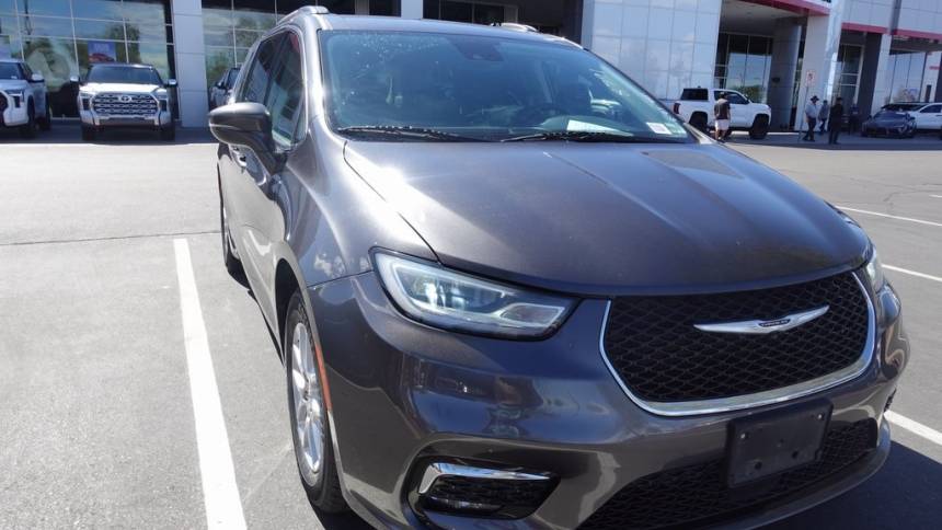 2022 chrysler pacifica touring l