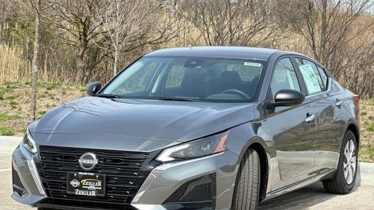 2025 Nissan Altima