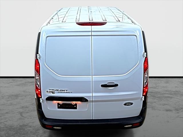 2017 ford transit connect base