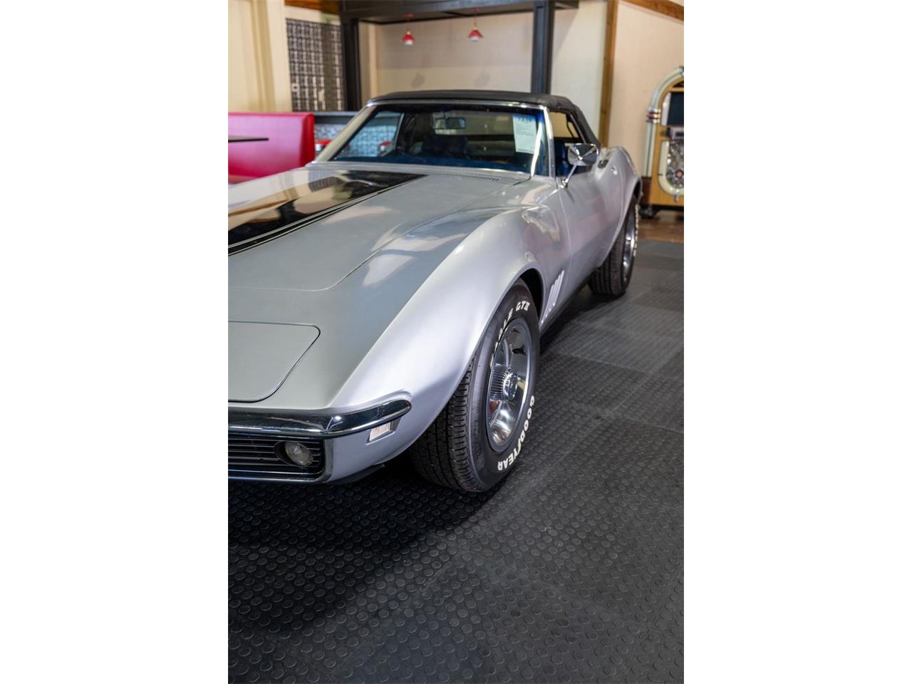 1968 chevrolet corvette