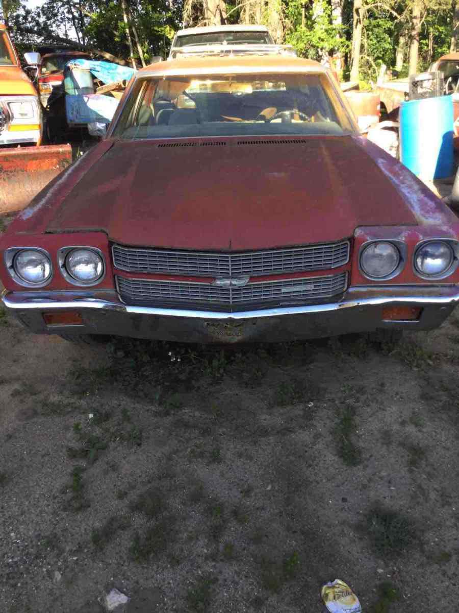1970 chevrolet chevelle concourse wagon red rwd automatic concourse