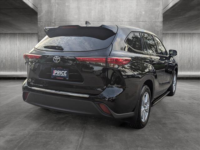2022 toyota highlander l