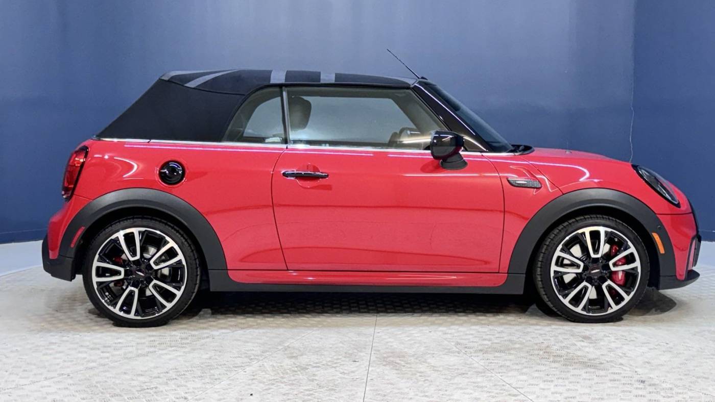 2023 mini convertible john cooper works