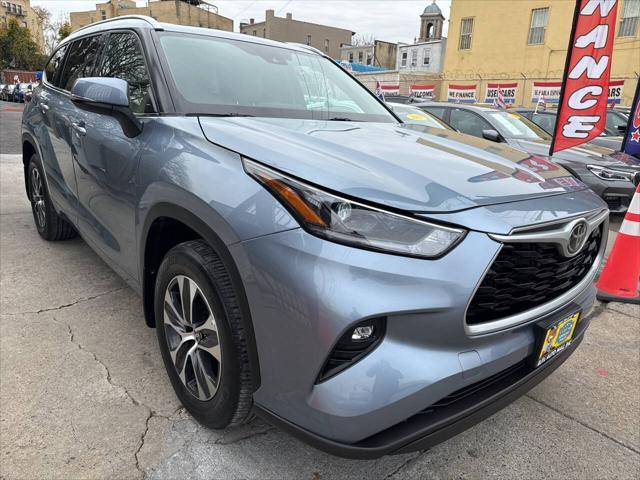 2021 toyota highlander xle