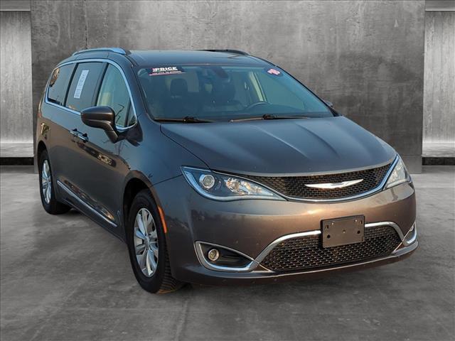 2018 chrysler pacifica touring-l