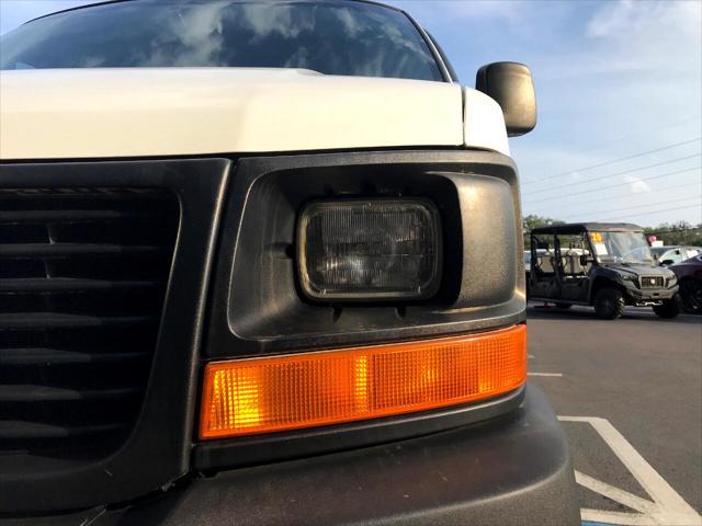 2012 gmc savana 2500 work van