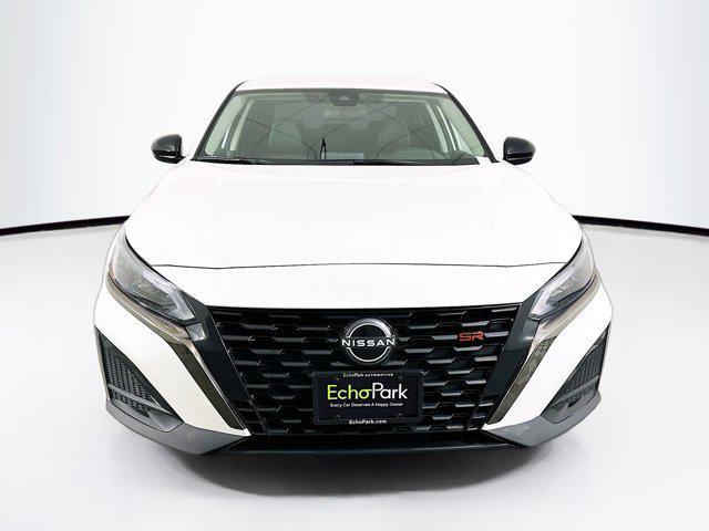 2023 nissan altima sr fwd