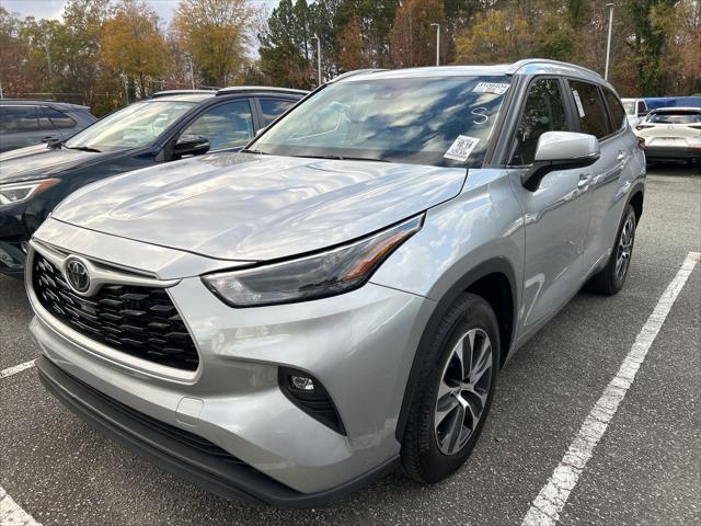 2023 toyota highlander xle