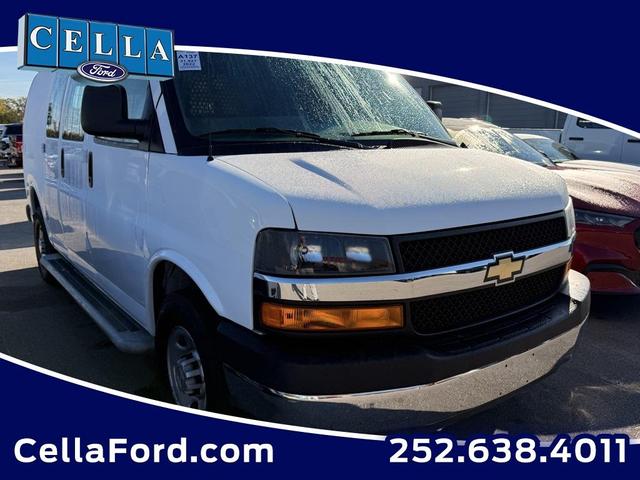 2022 chevrolet express 2500 work van