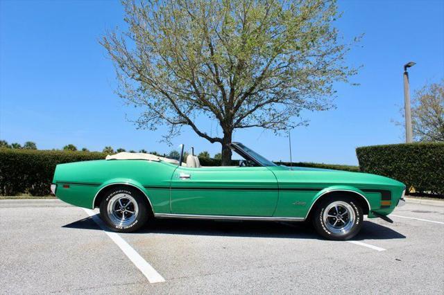 1971 ford mustang base