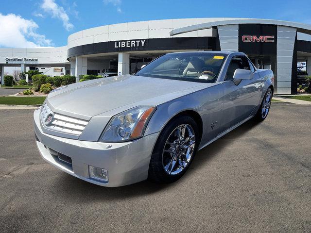 2004 cadillac xlr base