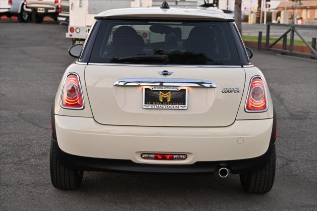 2011 mini cooper base