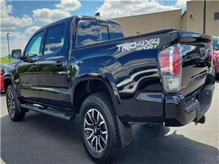 2021 Toyota Tacoma sr v6