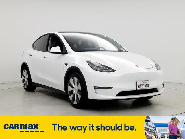 2022 tesla model y long range