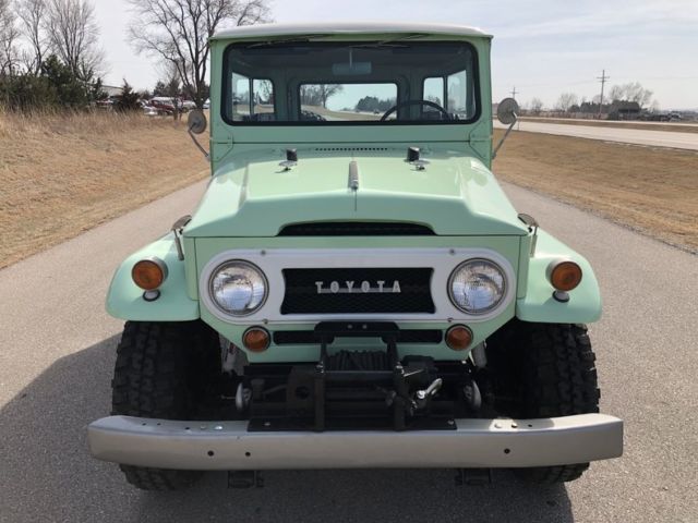 1968 toyota land cruiser 88365 miles spring green suv 3.9 liter 3 speed manual